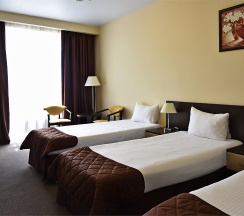 Стандарт 2-местный (Standard Triple) в Спортивный Квартал