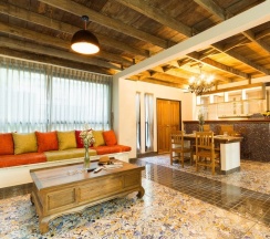 Семейный коттедж с 2 комнатами с балконом в Kata Tranquil Villa