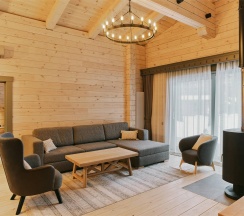Фэмили Шале Ривер в Grand Chalet Altay
