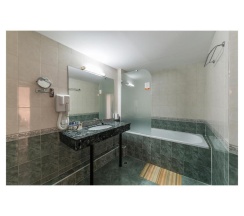 Семейный номер Standard в Hotel Kavkaz Golden Dune