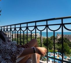 Апартаменты c 1 комнатой с балконом в Prestige Hotel and Aquapark