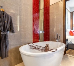 Двухместный номер Deluxe с видом на бассейн 2 отдельные кровати в Villa Deva Resort & Hotel Bangkok