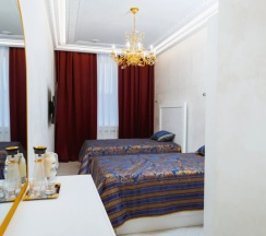 Двухместный номер Супериор (2 отдельные кровати) в Skyline Plaza Hotel