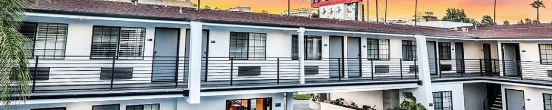 Четырёхместный номер Standard в Sunset West Hotel, SureStay Collection by Best Western