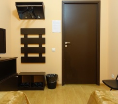 Двухместный номер с 2 отдельными кроватями без окна в Babushka House
