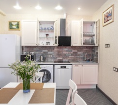 ЭСТОСАДОК, БЕРЕЗОВАЯ  106 - 52, №6 (балкон), (парковка) в Березовый