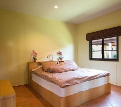 Коттедж с 3 комнатами в Sea Breeze House