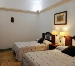 Номер Standard с балконом в Hotel Aitana Oaxaca