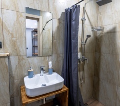 Номер студия в Bay house