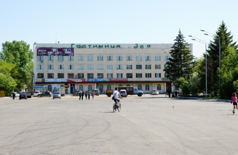 Свободный: Отель Зея