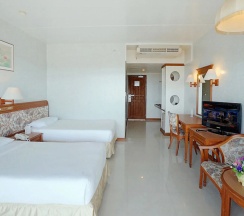 Двухместный номер Standard с частичным видом на море 2 отдельные кровати в Pattaya Park Beach Resort