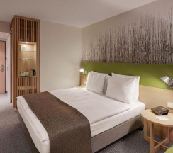 Двухместный номер Standard двуспальная кровать в Holiday Inn Frankfurt - Alte Oper by IHG