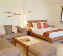 Люкс Tree Top c 1 комнатой в Birds and Bees Resort