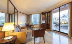 Двухместный люкс Terrace двуспальная кровать в Rembrandt Hotel and Suites Bangkok