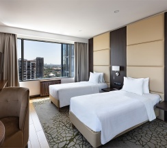 Стандартный номер Делюкс с двумя односпальными кроватями в Krasnodar Marriott Hotel