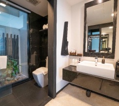 Двухместный номер Deluxe с балконом двуспальная кровать в The Chill Resort & Spa Koh Chang