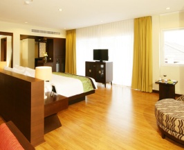 Двухместный полулюкс двуспальная кровать в The Heritage Pattaya Beach Resort