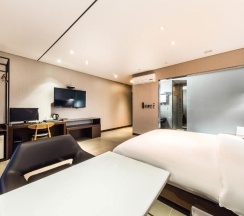 Двухместный номер Premier двуспальная кровать в F HOTEL Yeongdeungpo