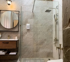 Комната в замке с одной кроватью в Валерия