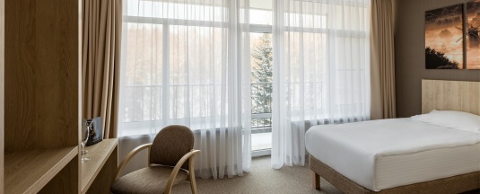 SUPERIOR одноместный с балконом (6 корпус) в Амакс Курорт Новая Истра