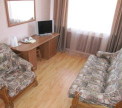 Двухместный люкс двуспальная кровать в Медлен