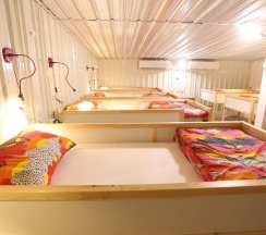 Кровать в общем номере в Blue Jasmine Hostel