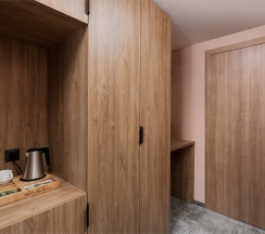 Стандартный двухместный номер с 1 кроватью в Country Hills Resort