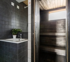 Двухместный коттедж двуспальная кровать в Family Barn Karvala