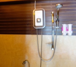 Двухместный номер Standard с балконом двуспальная кровать в Baan Rachapuek
