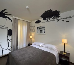 Двухместный номер Classic двуспальная кровать в Phi Hotel Bologna