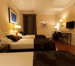 Трёхместный номер в Hotel Cortezo