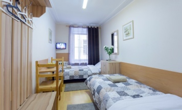 Двухместный номер с 2 отдельными кроватями и общей ванной комнатой в LeoHotels Знаменская