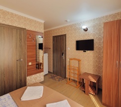 Двухместный номер  без  балкона в Лорис