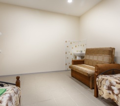 Кровать в общем номере (мужской номер) в Рус