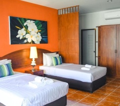 Двухместный номер Standard 2 отдельные кровати в Гостевой дом Sugar Inn Phuket