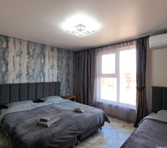 Трёхместный номер Comfort с красивым видом из окна в Шале