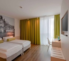 Номер Mobility Accessible в Super 8 by Wyndham Dresden