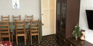 Кировск: Апартаменты Квартира трехкомнатная Кирова 54