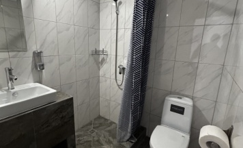 Пятиместный номер Standard с балконом и с красивым видом из окна в Галкино