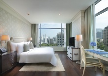 Люкс с 2 комнатами 2 отдельные кровати в Oriental Residence Bangkok