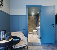 Двухместный номер Комфорт с балконом в Simple hotel B9