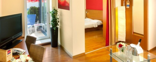 Полулюкс в Leonardo Hotel Salzburg City Center