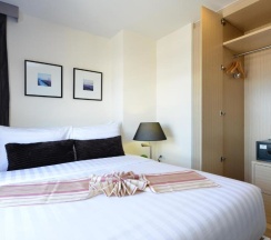 Люкс с 2 комнатами в The Grass Serviced Suites by At Mind