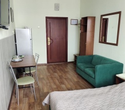 "Эконом" с двуспальной кроватью №510,511,59,50,2,69 в Октябрьская