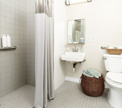 Четырёхместный номер Premium 2 отдельные кровати в InTown Suites Extended Stay Denver CO - Aurora Havana Street