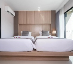 Двухместный номер Grand Deluxe с балконом (2 отдельные кровати) в Patong Bay Residence