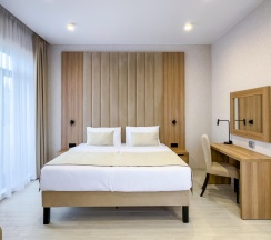 5-местная комната люкс в Дворец Солнца