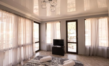 Двухместный номер Deluxe с балконом двуспальная кровать в Дея