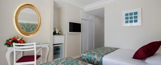 Двухместный номер Standard 2 отдельные кровати в Alaiye Kleopatra Hotel