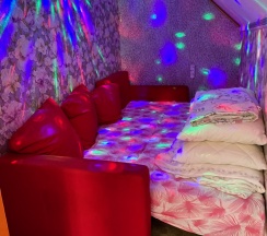 Дом с баней и мангальной зоной в Место Встречи